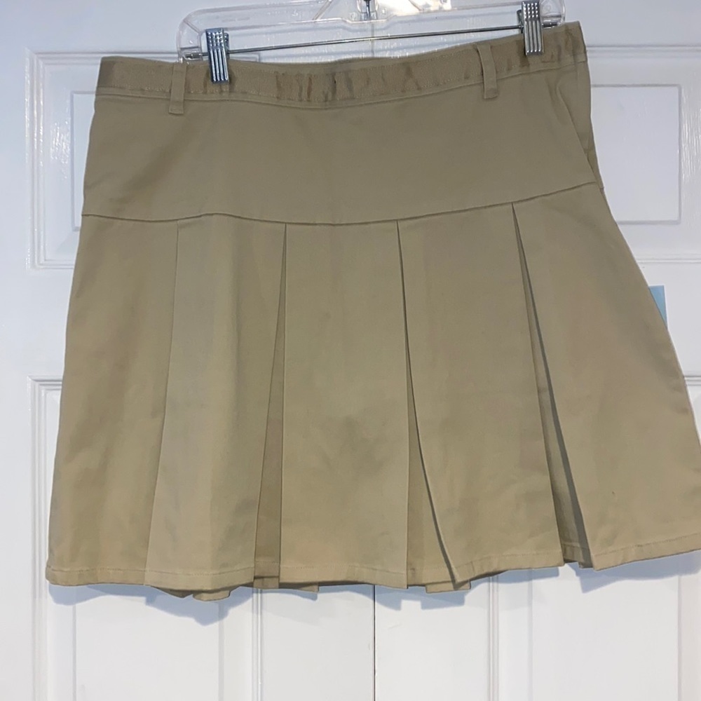 CAT & Jack size 18 plus uniform skirt with shorts under